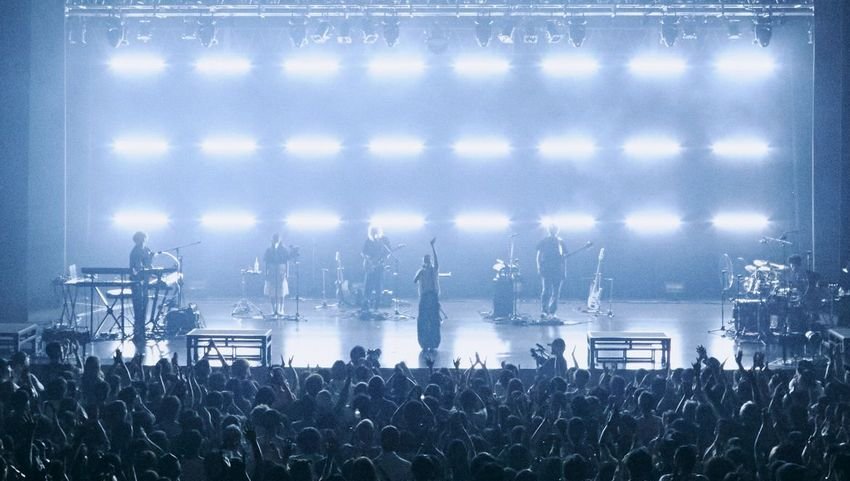 encore_TN5D8212 1thm.jpg